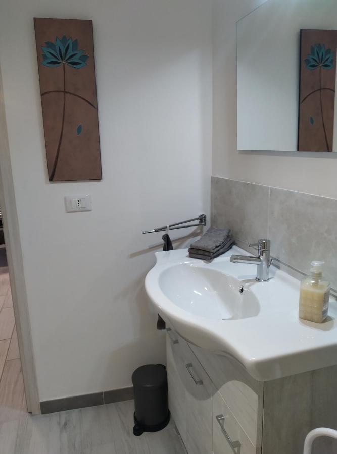 Casa Doris Apartment Montabone Luaran gambar
